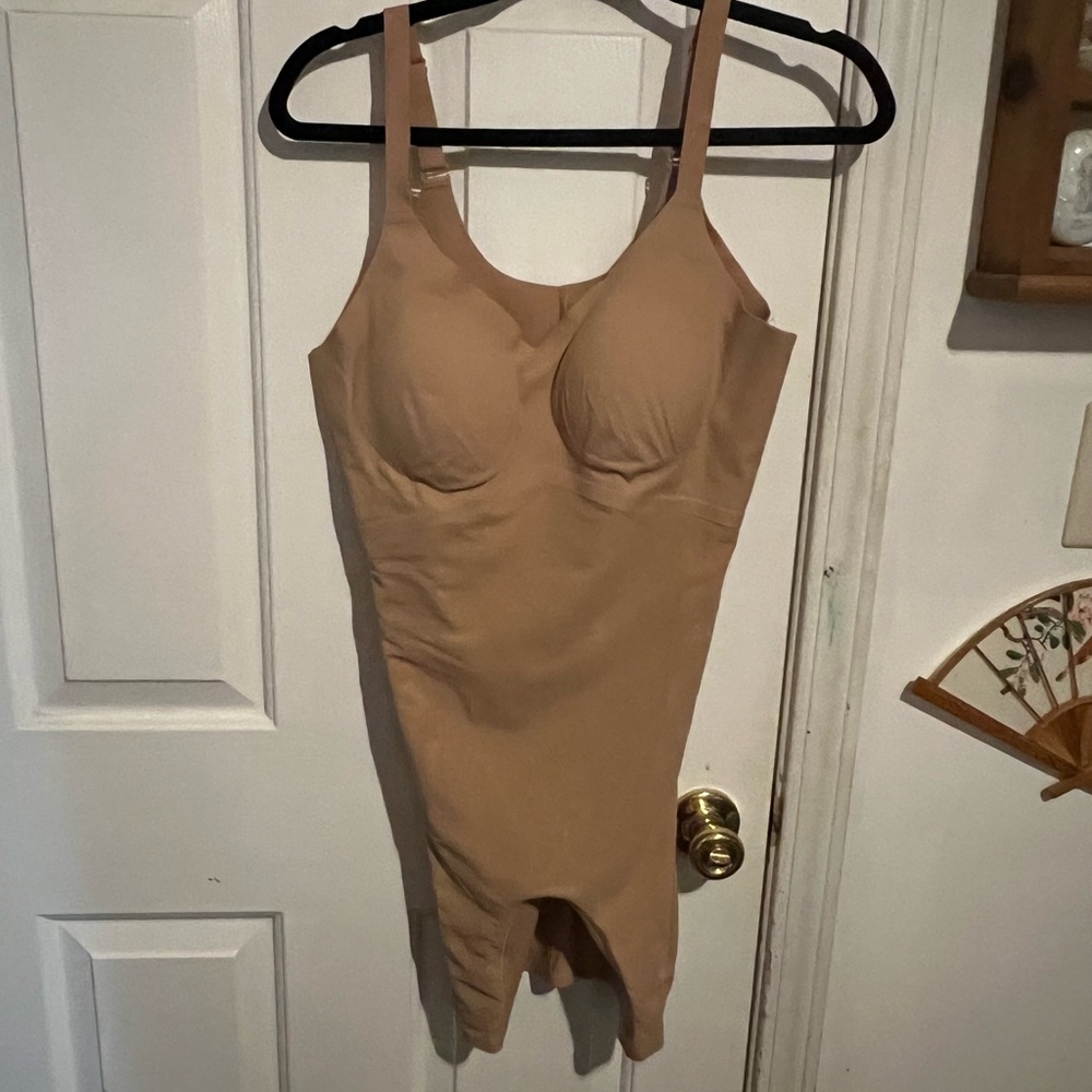 NWOT Honeylove Camel Shapewear Bodysuit